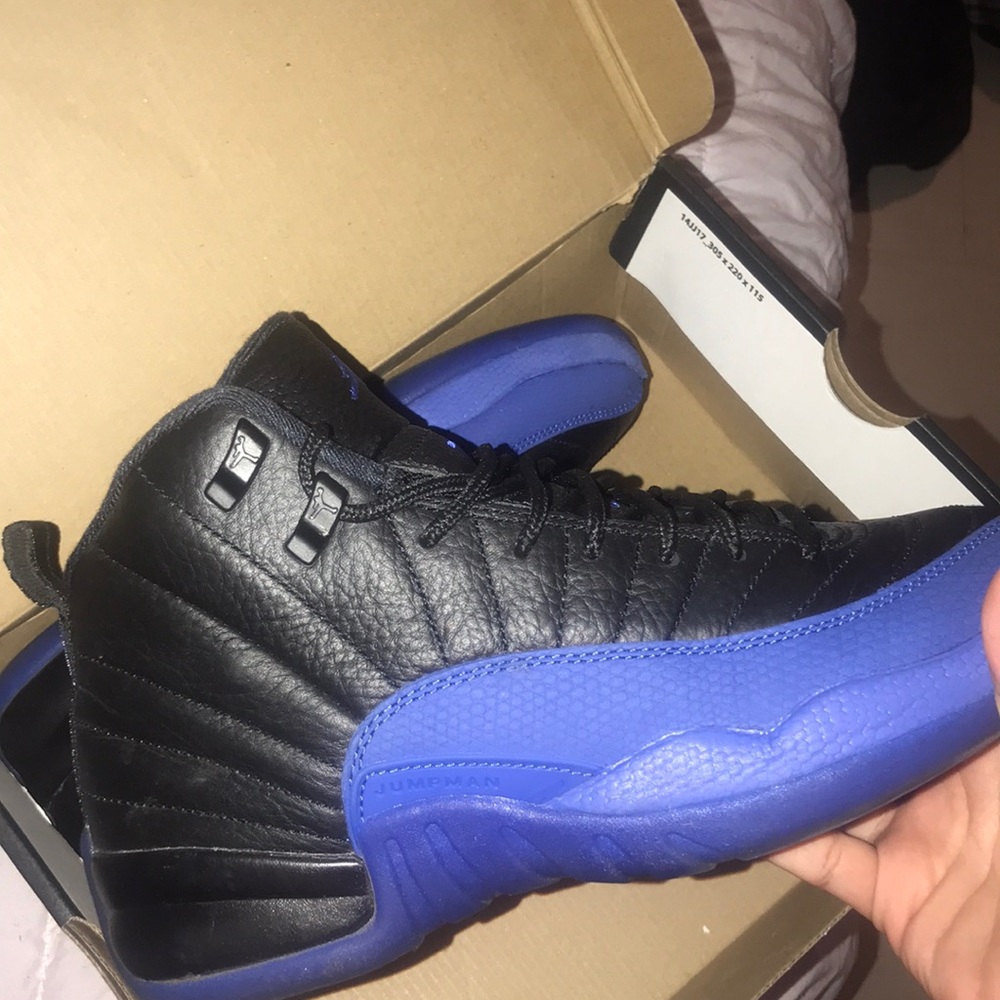 Jordan 12 Royal Blue Size 7y